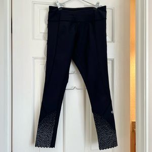 Rare Lululemon Tight Stuff Legging (black)